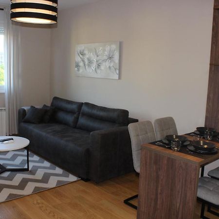Premium Apartments 诺威萨 外观 照片