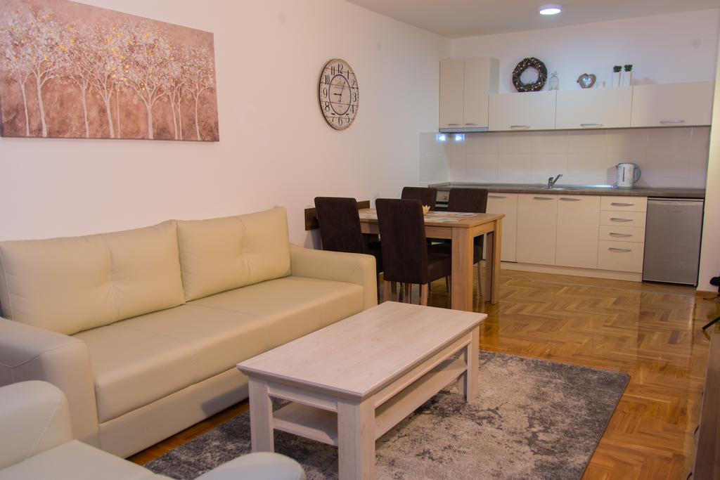Premium Apartments 诺威萨 外观 照片